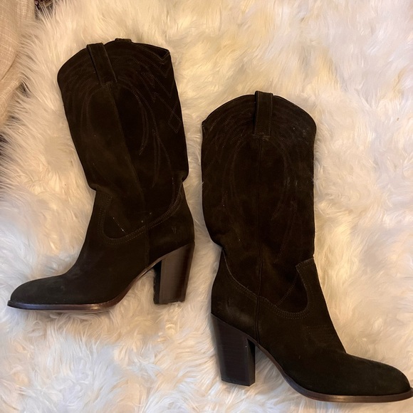 Frye Ilana Pull-On SHOVN Western Boot - Picture 8 of 10